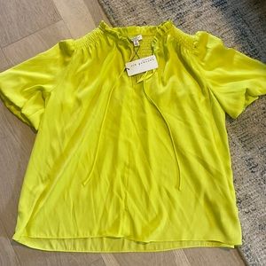 NWT Current Air Chartreuse top size XS